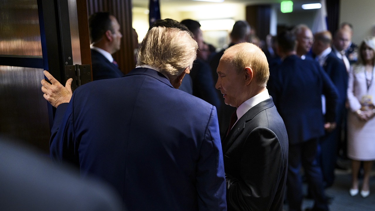 В Кремле рассказали о возможности встречи Путина и Трампа на саммите АТЭС