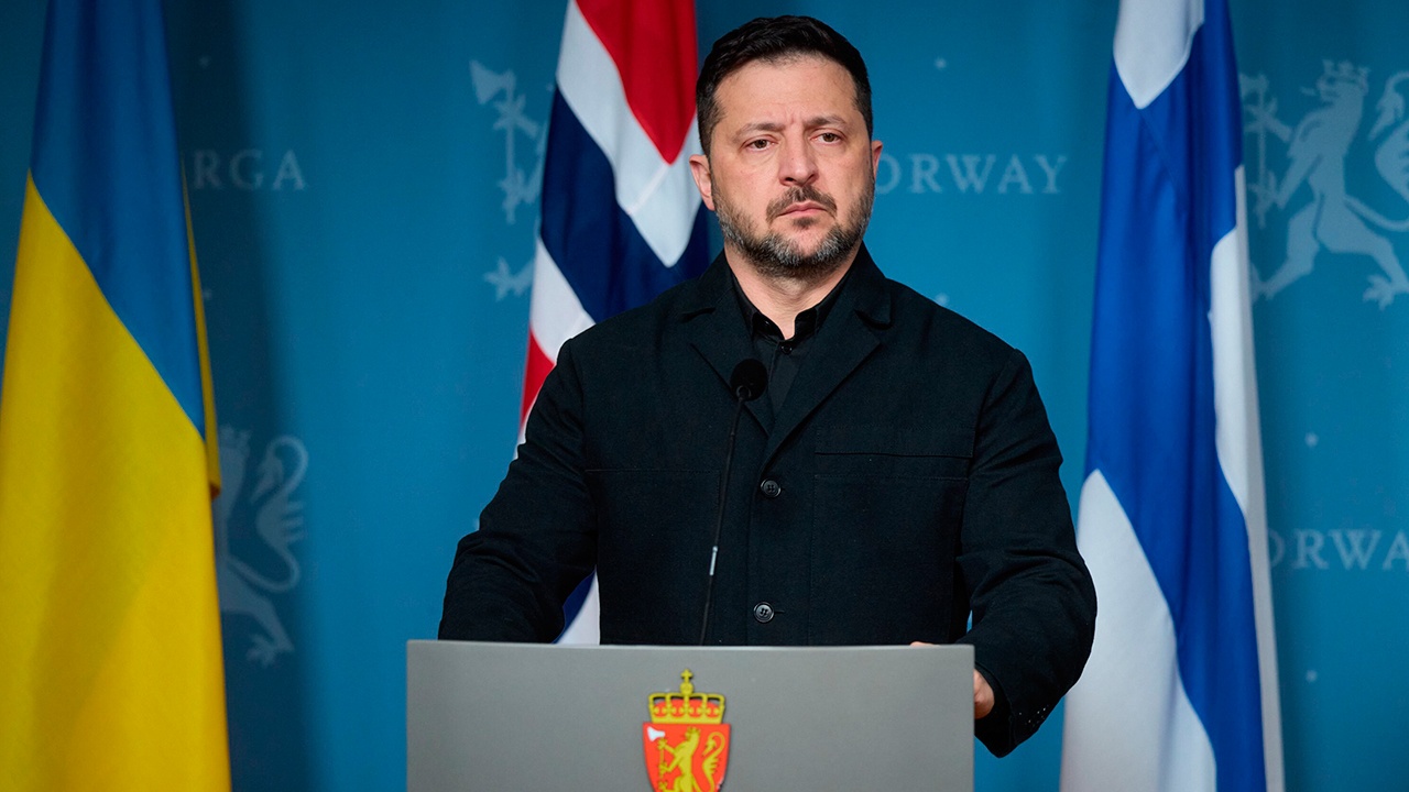 Зеленский внес в Раду законопроекты о продлении мобилизации