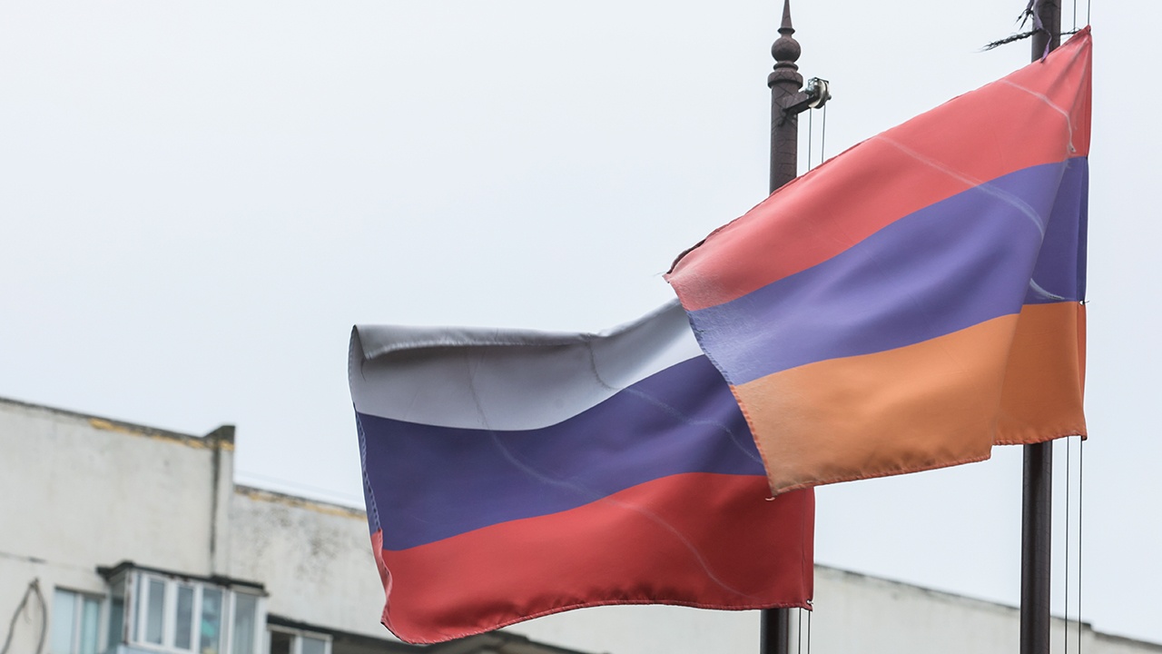 Посольство РФ в Ереване возмутились заявлениями губератора Ширака о «Иванах»