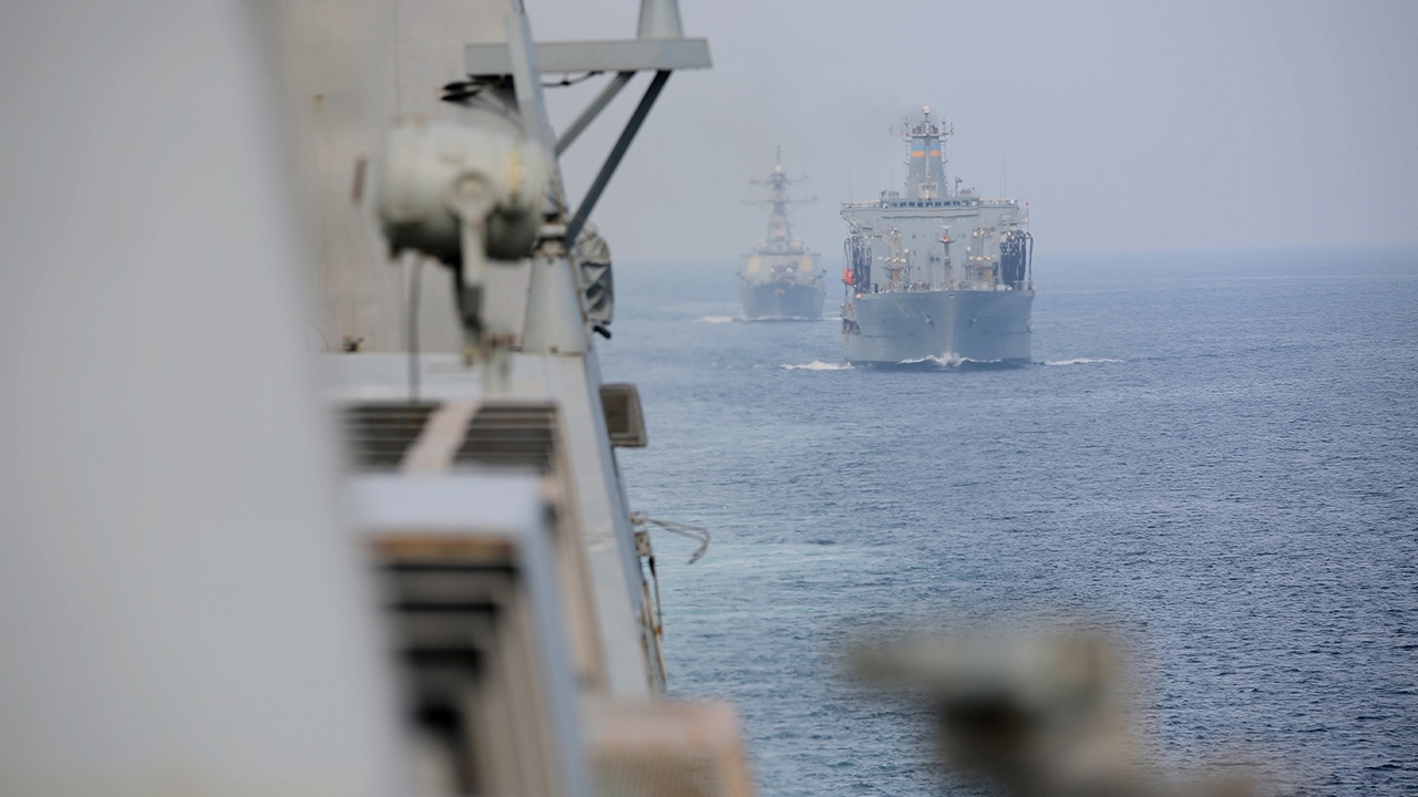 Пентагон нарастил военно-морские силы вблизи Ирана