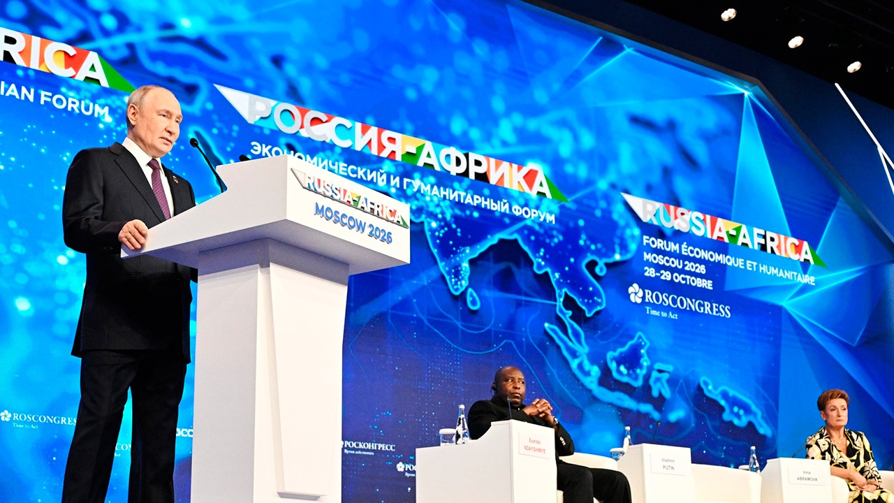 Путин: Россия прочно удерживает передовые позиции в гонке технологий
