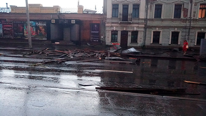 Ураган в тюмени вчера видео и фото