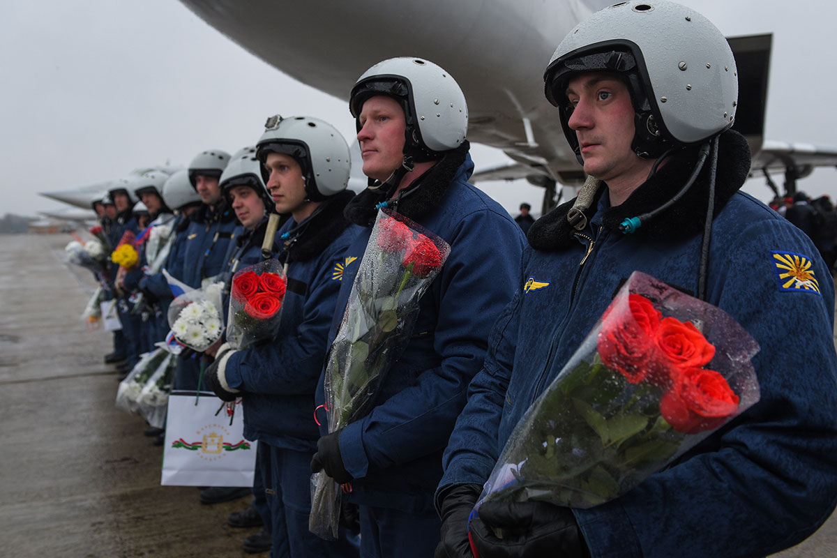 Фото военных в самолете